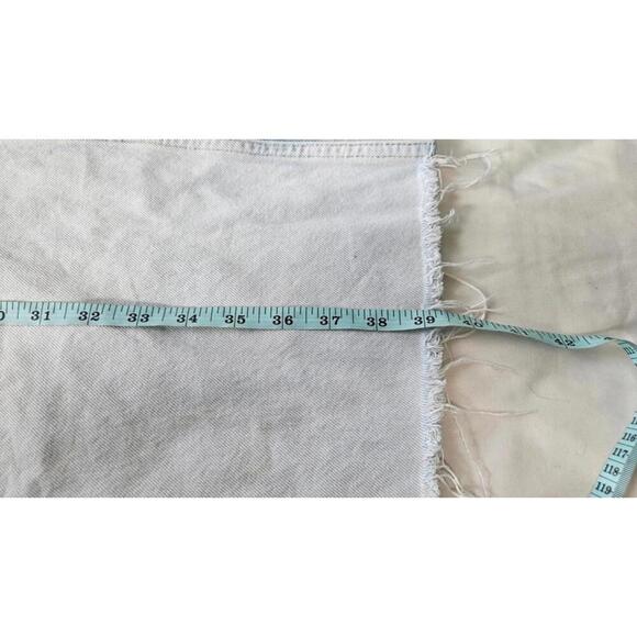 Zara Women's Wide Leg High-Waisted Frayed Hem Light Wash Jeans Size 4 - Picture 7 of 10